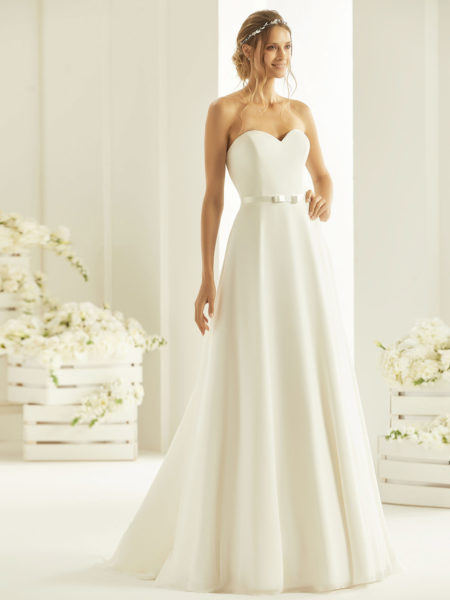 Brautkleid Bianco Evento 2019 Bridal Dress HARMONIA 1 Bei Sabines Brautmode Schwaebisch Gmuend