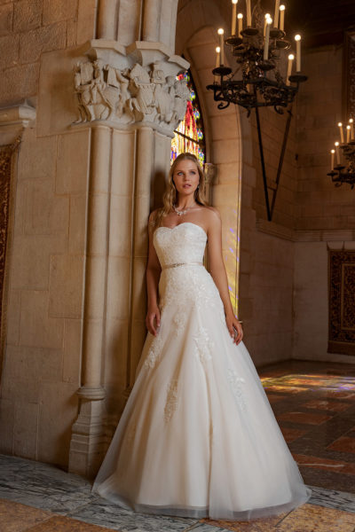 Brautkleid Hochzeitskleid Kimberly B1909 1 Amera Vera 2019 Bei Sabines Brautmode In Schwaebisch Gmuend
