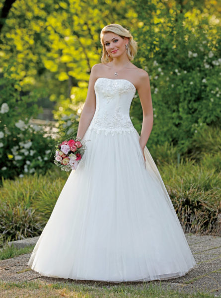 Brautkleid Hochzeitskleid Ivory 5890U Amelie 2019 Sabines Brautmode Schwaebisch Gmuend